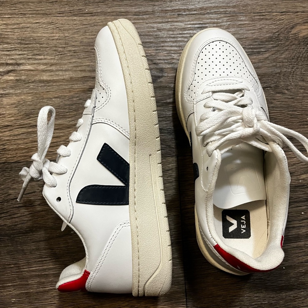 SOLD - VEJA V-10 Leather Sneaker NAVY/RED